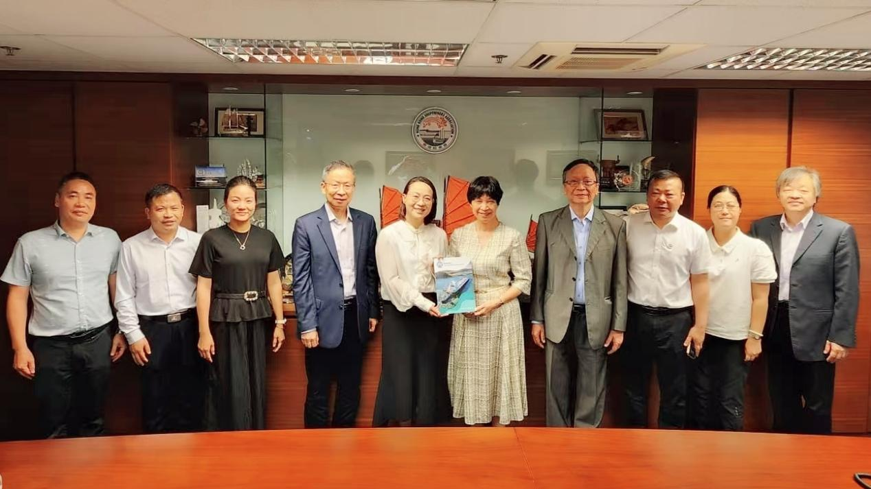 https://www.gzmtu.edu.cn/__local/4/34/14/748D83A1894A0D1BB9C503C9E35_E684C076_D7197.png