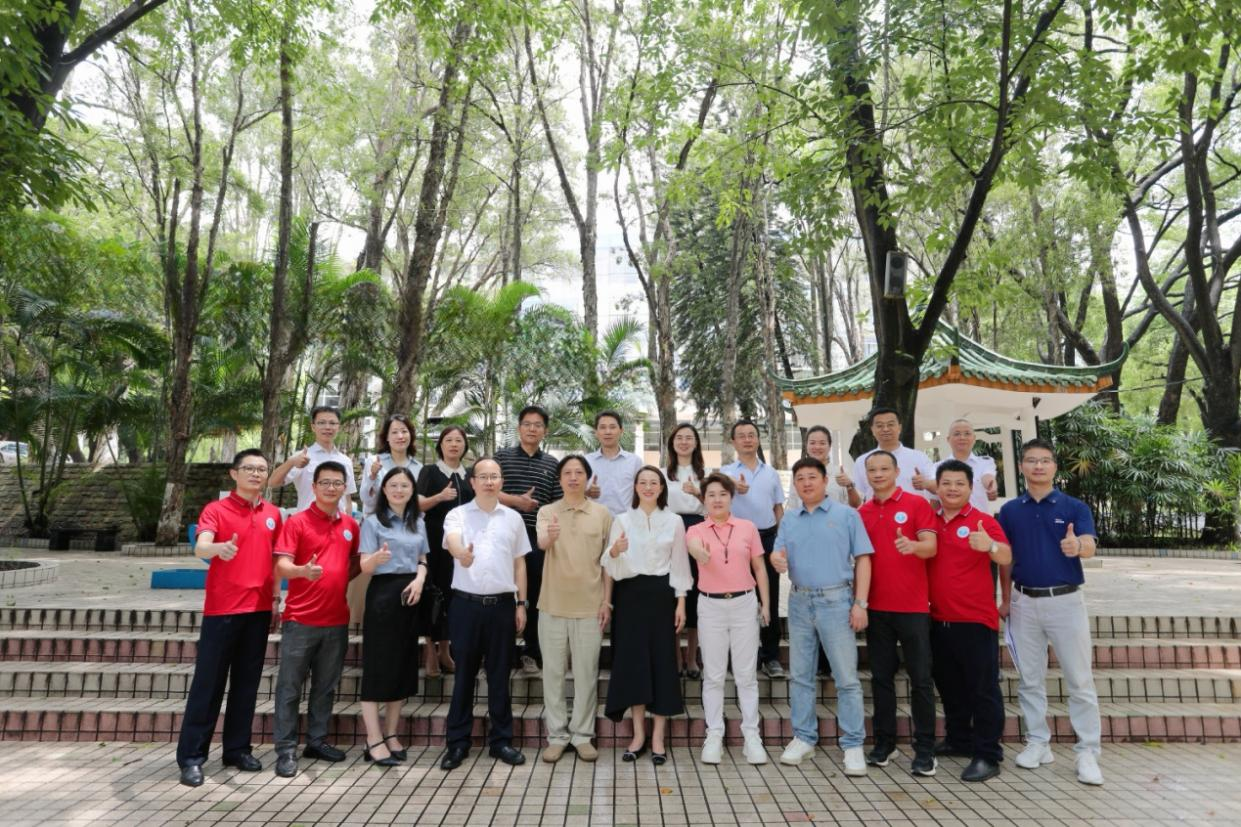 https://www.gzmtu.edu.cn/__local/6/24/87/6FB4C4E5FC50898B8A5E69ED158_9DCA22FF_1BB6A3.png